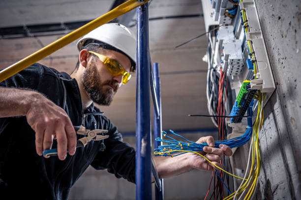 Best Affordable Emergency Electrician  in Murfreesboro, TN